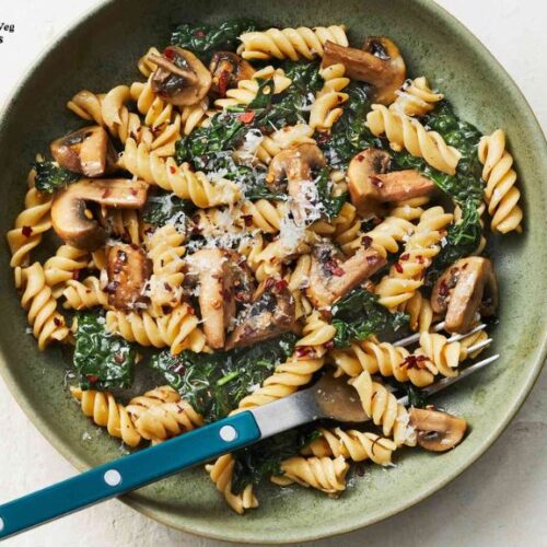 Chickpea Pasta with Mushrooms & Kale Recipe